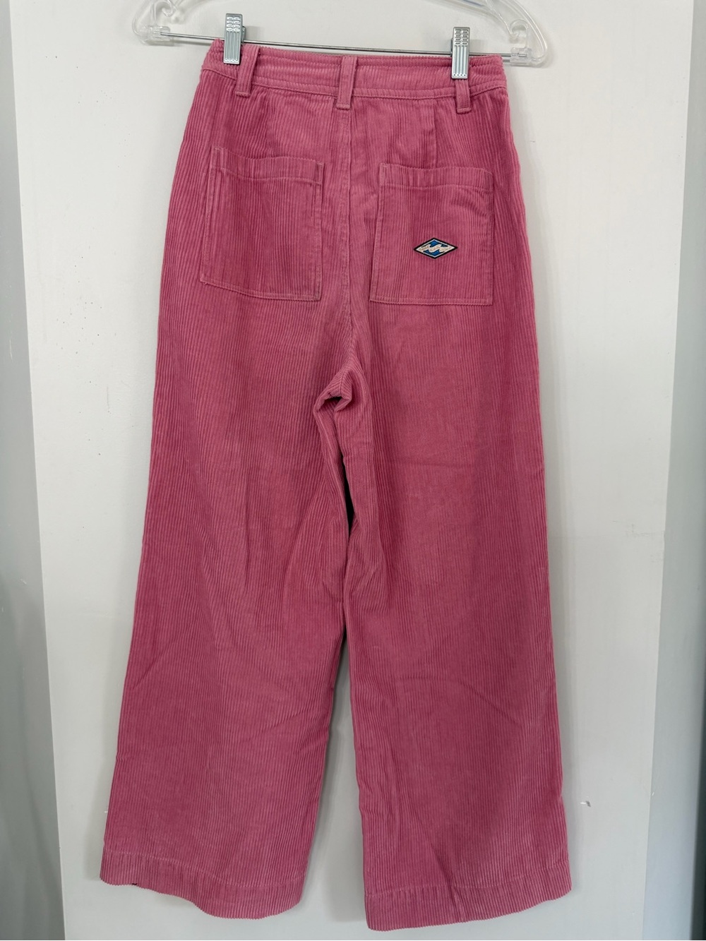 Billabong waist 24 pink wide leg patch pocket crop ankle corduroy pants women’s - Picture 9 of 9